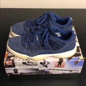 Air Jordan 11 Retro Low (RE2PECT) edition